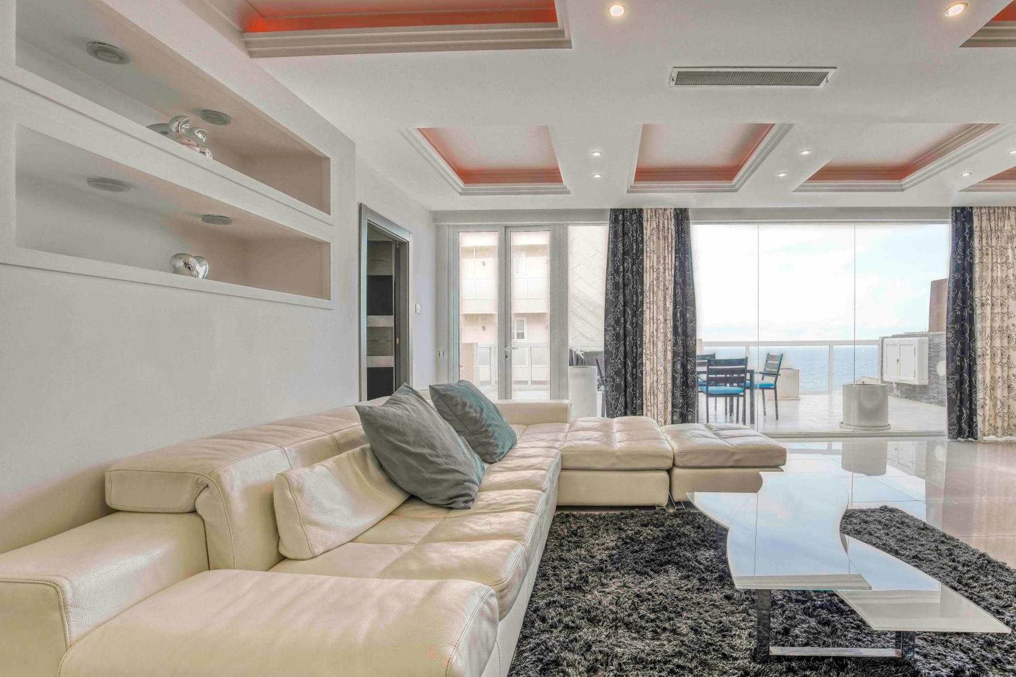 Oceanfront 3Br Penthouse Luxury & Views In Sliema Apartment Exterior photo