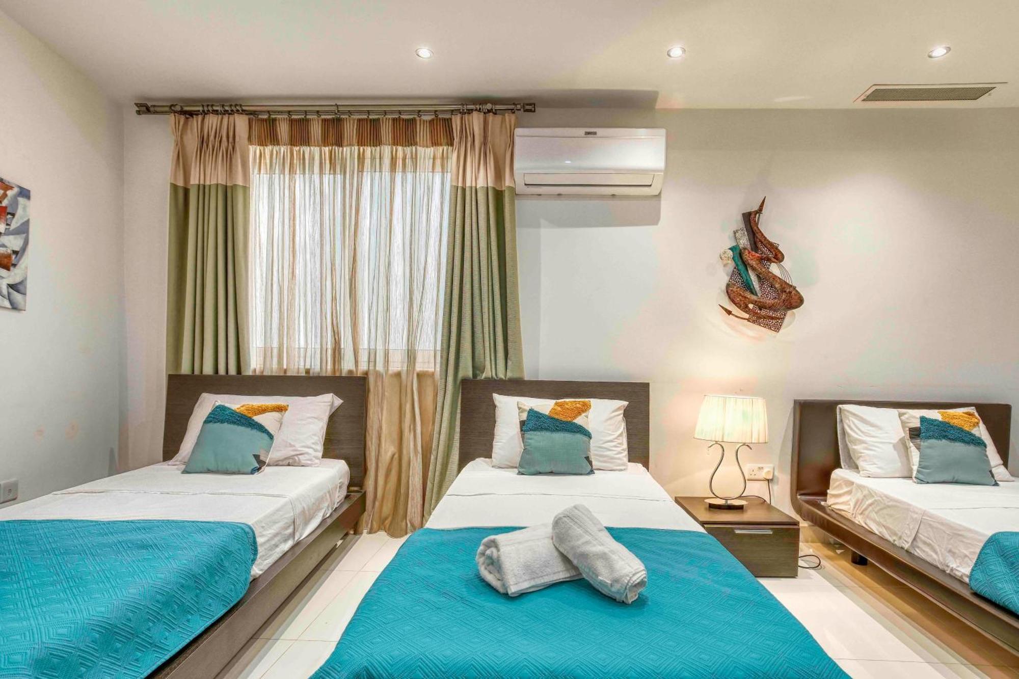 Oceanfront 3Br Penthouse Luxury & Views In Sliema Apartment Exterior photo